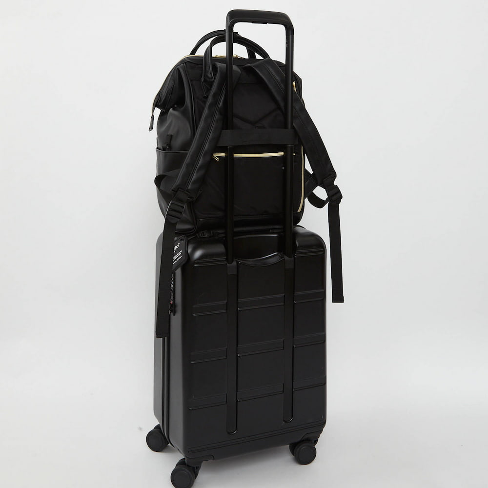 Retro Rucksack M Schwarz 3771