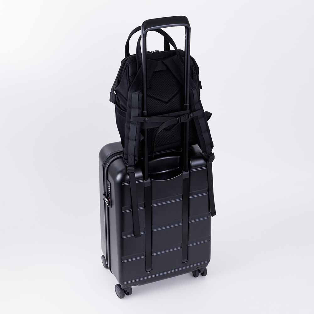 Kuchigane Backpack Zip (S) Black 1226